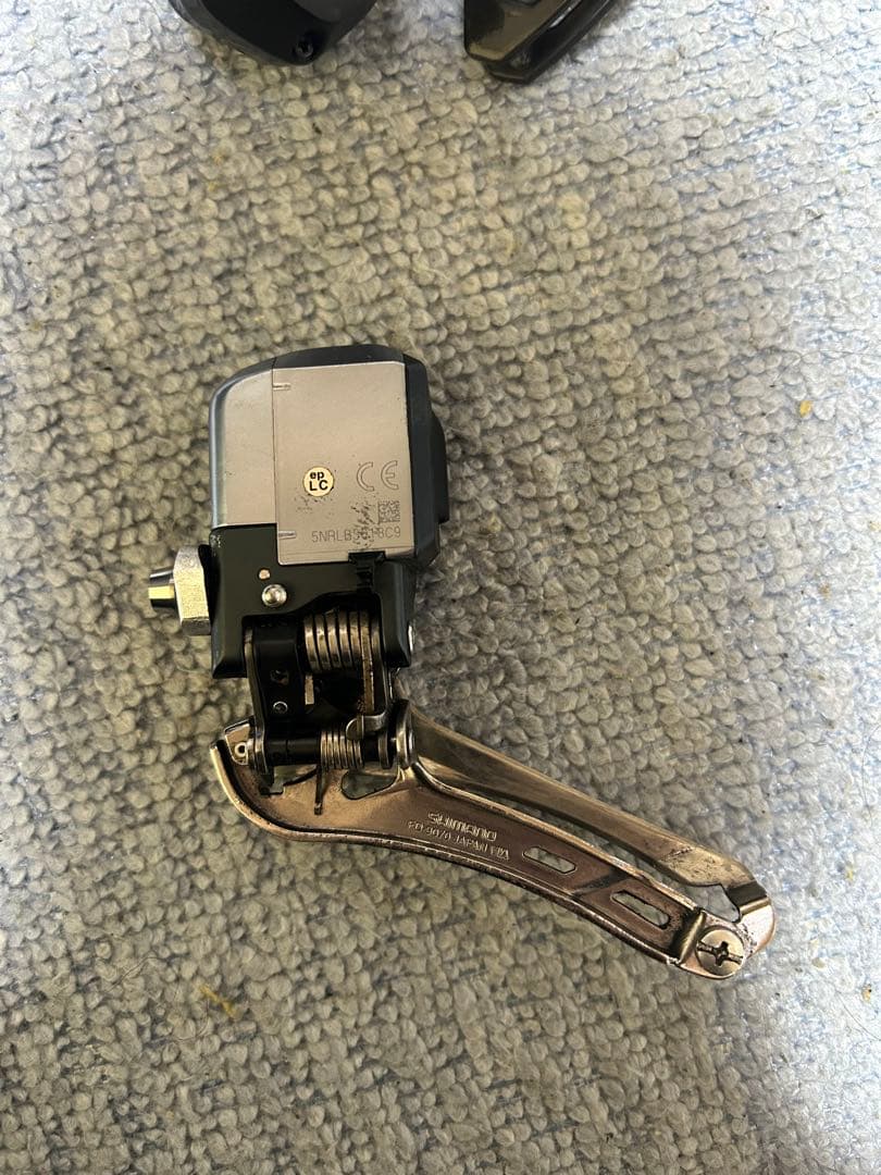 アルテグラr6870デュラエースr9070