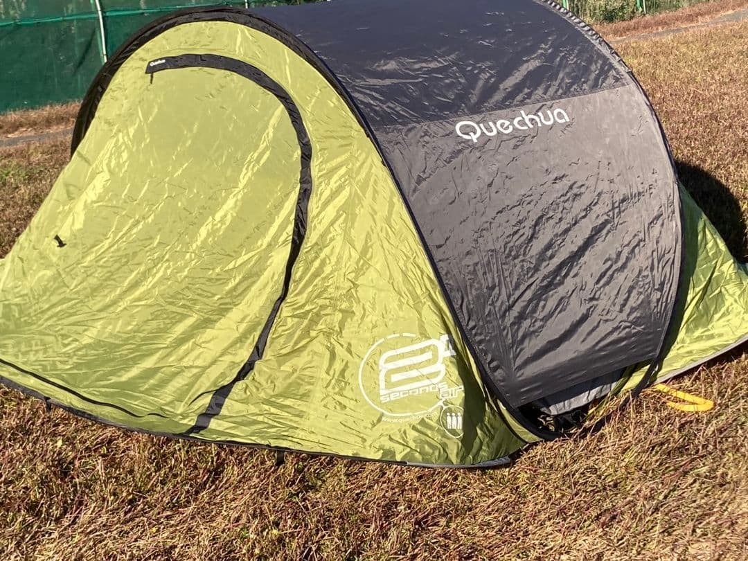ケシュア　ポップアップテント　キャンプ　アウトドア