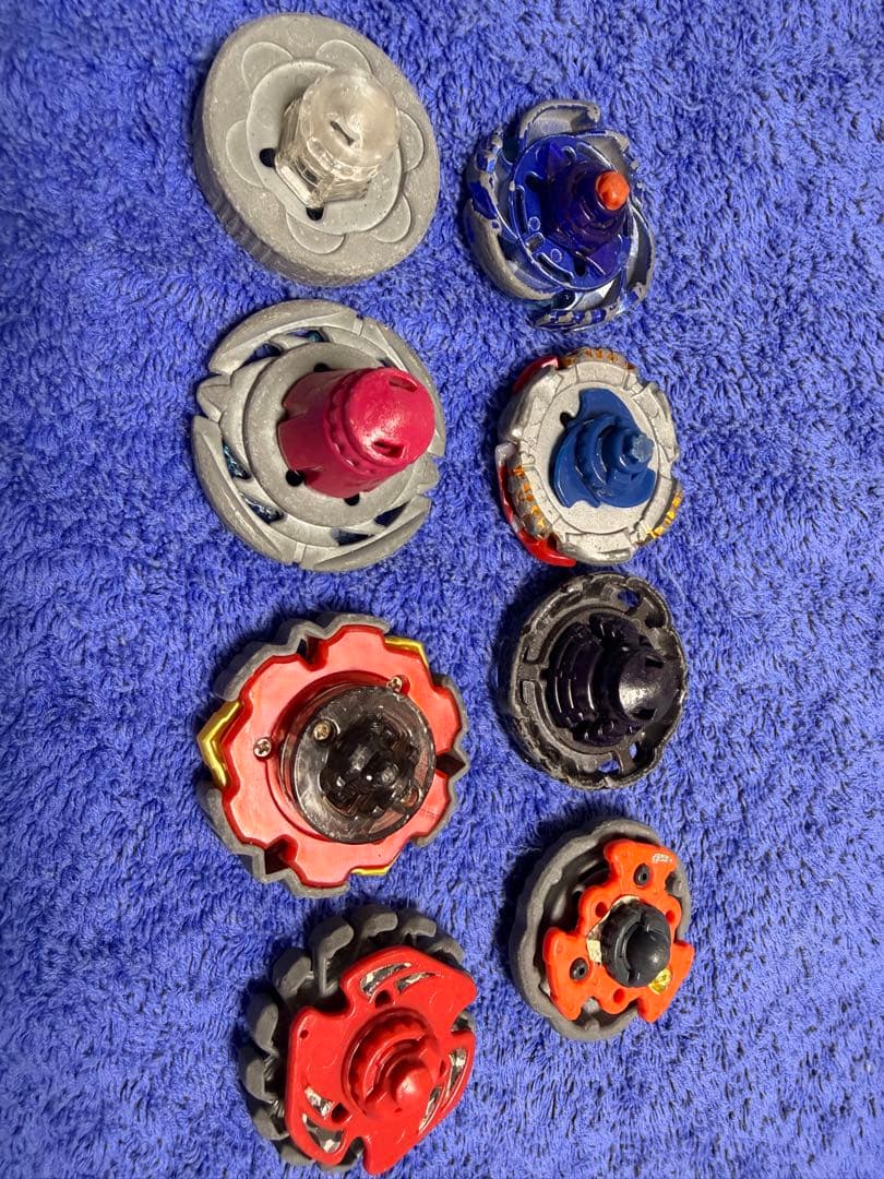 (希少)メタルファイトベイブレード、ランチャー、パーツ付き、コントロールベイ有り