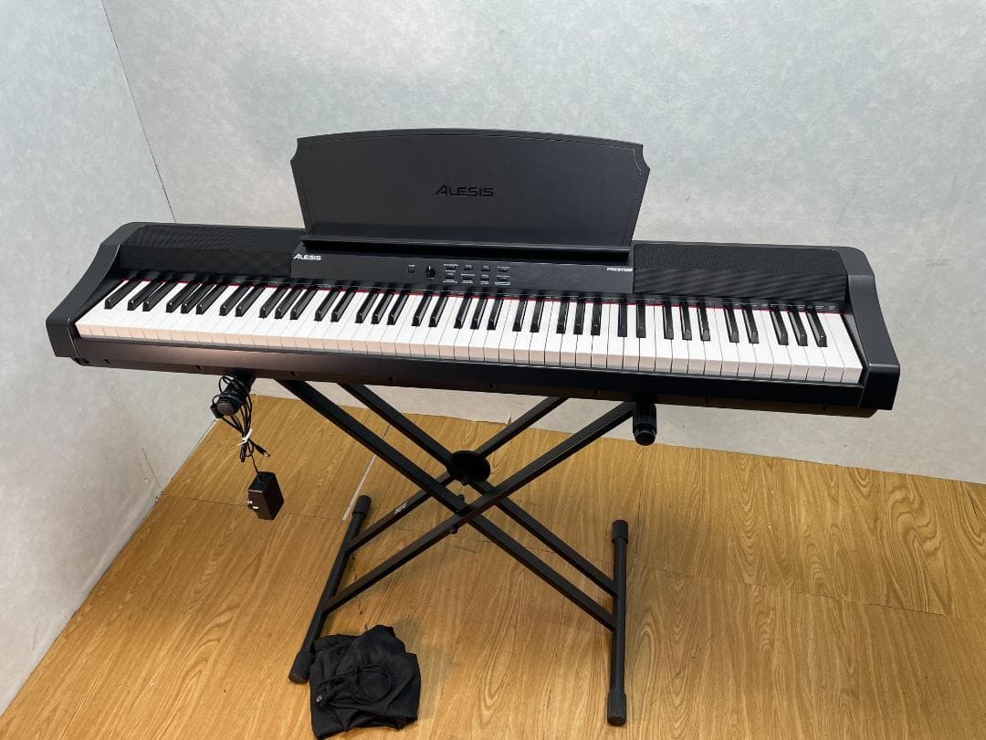 Y♢891 ALESIS 電子ピアノ PRESTIGE　美品！　スタンド付き