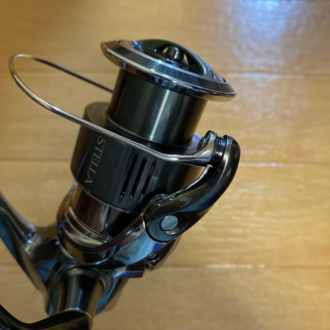 シマノ　22 ステラ　4000XG リールスタンド付き