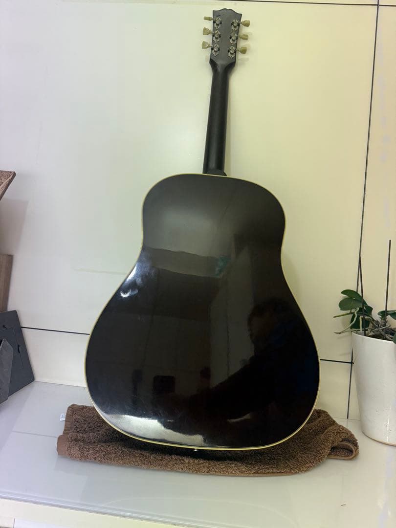 G*F様 Gibson Southern Jumbo ピックアップ付き