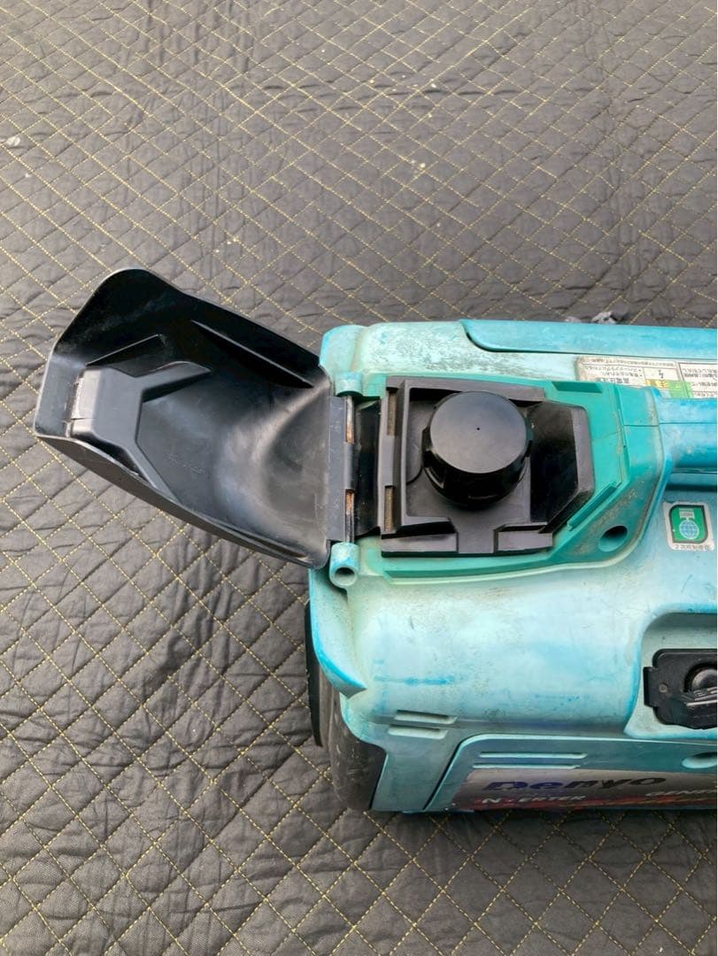 Denyo GE1400SS-IV インバーター発電機