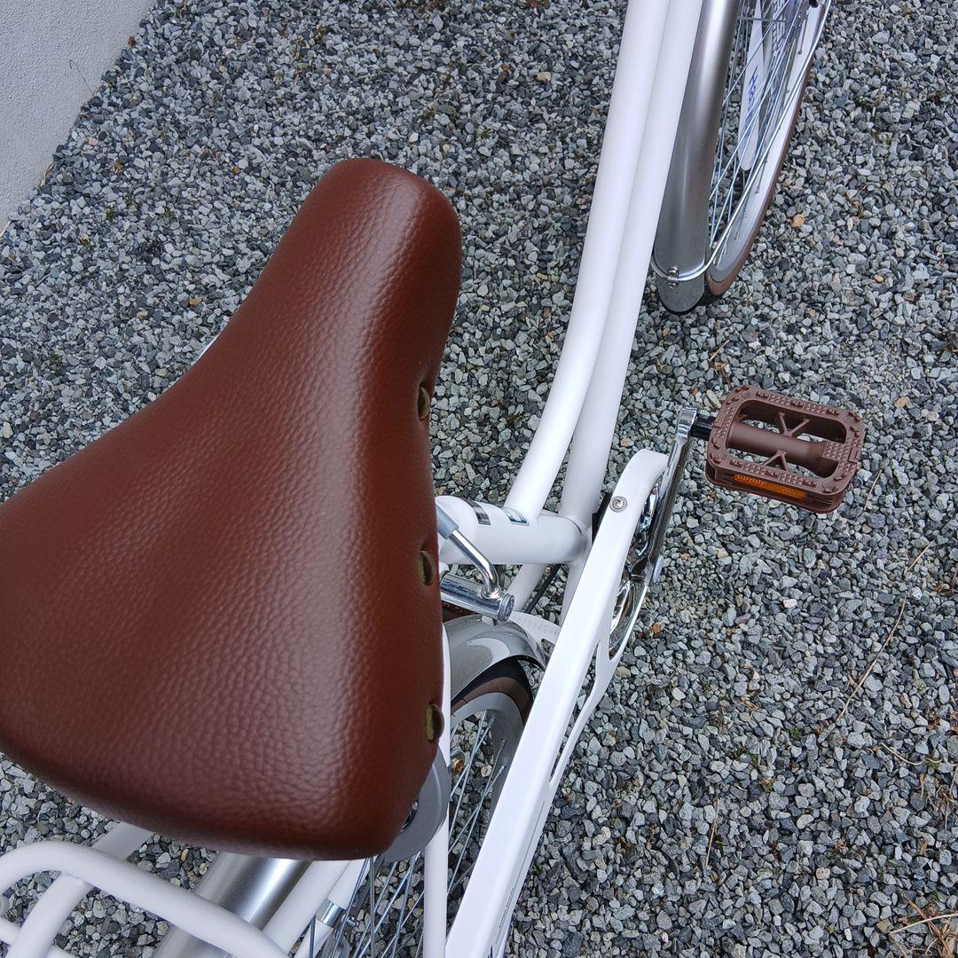 新品未使用品　シティサイクル ホワイト　自転車　26インチ　兵庫　玉越　変則有