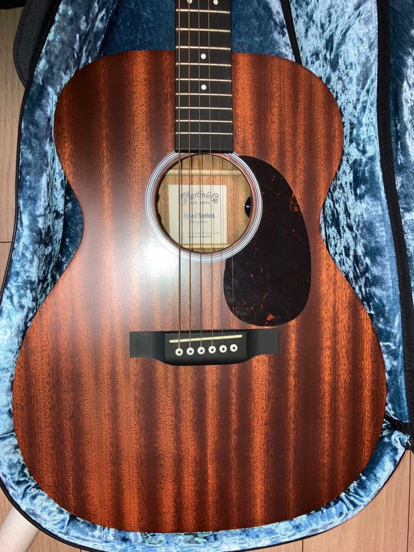 Martin 000-10E アコースティックギター 専用ケース付き