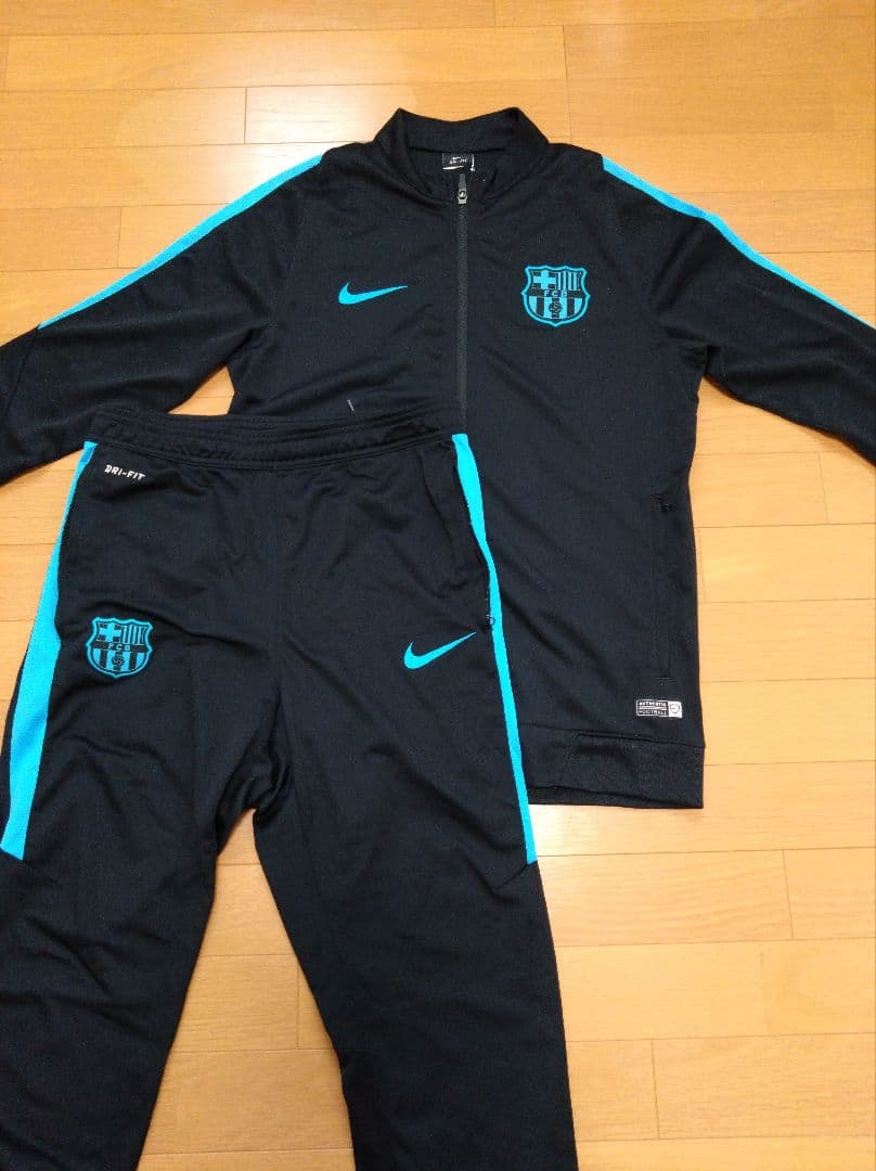 ナイキ FCB ジャージ上下セット