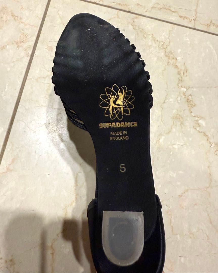 【値下げ】スーパーダンスシューズ　ブラック　社交ダンスシューズ