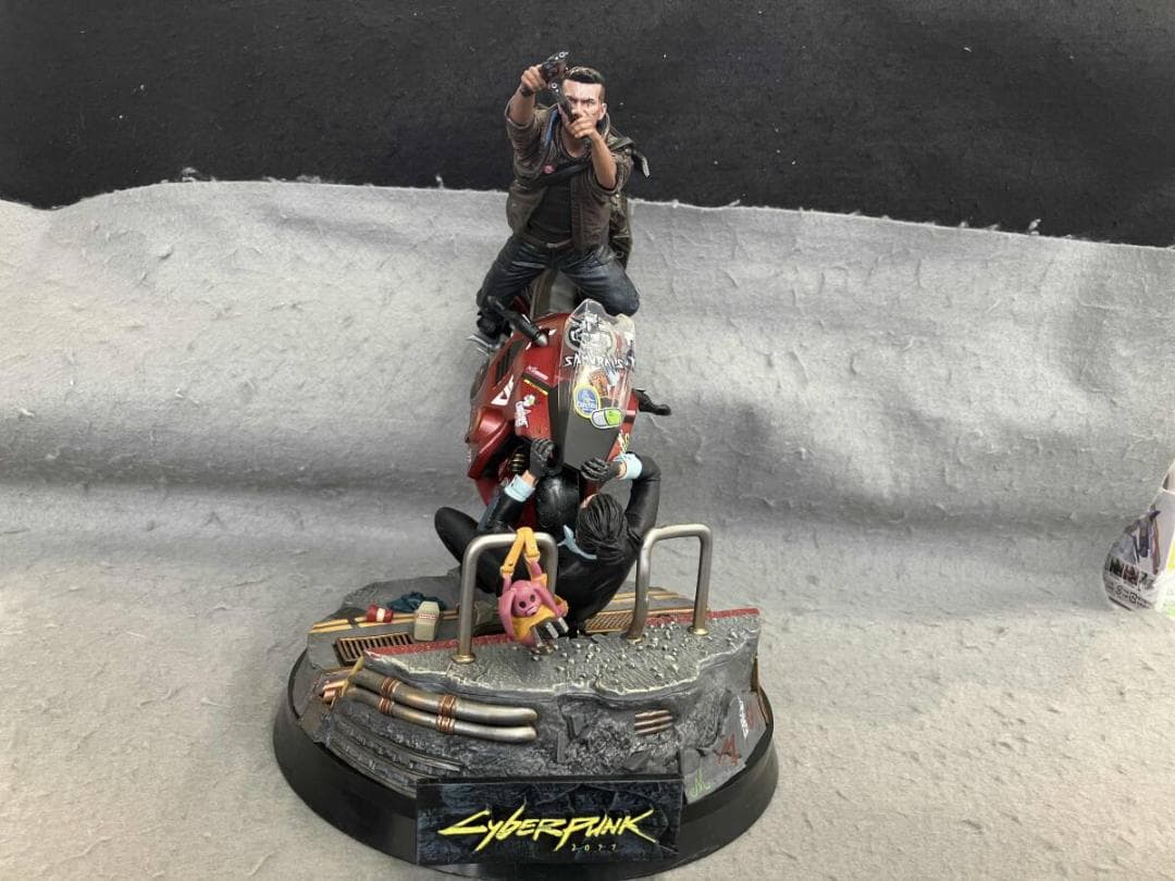 サイバーパンク2077 コレクターズエディション　限定フィギュア