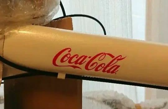 値下げ【未使用】コカ・コーラロゴ入 折りたたみ自転車 20インチ 6段変速