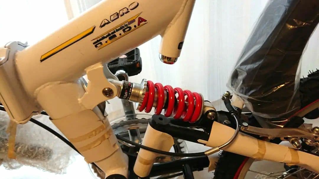 値下げ【未使用】コカ・コーラロゴ入 折りたたみ自転車 20インチ 6段変速