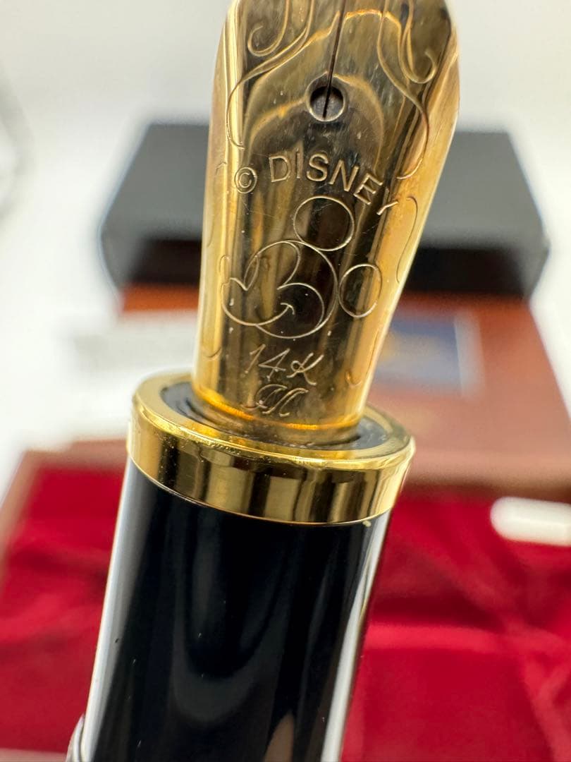 東京ディズニーランド 10周年記念 万年筆 世界限定800本　ミッキーマウス