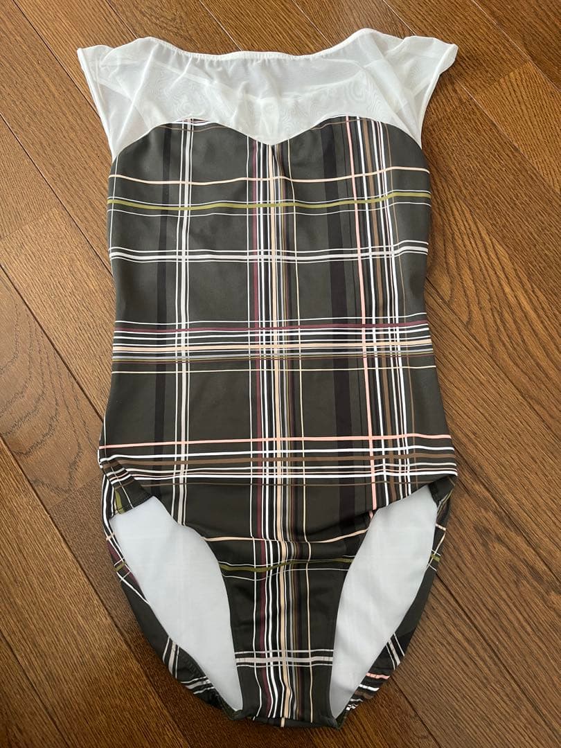 stina レオタード Lサイズ