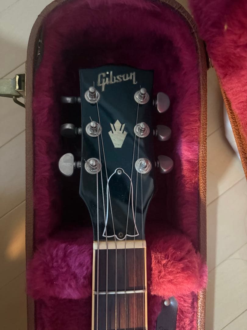 Gibson ES-335 Natural figured top 1／25まで