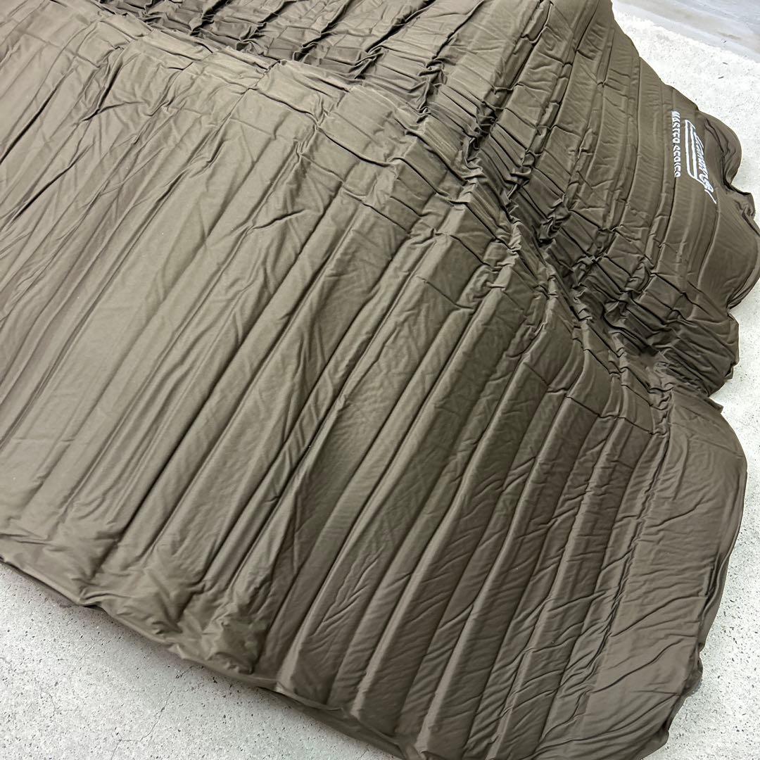 美品　コールマン　マスターシリーズ　インフレーターマット　ダブル