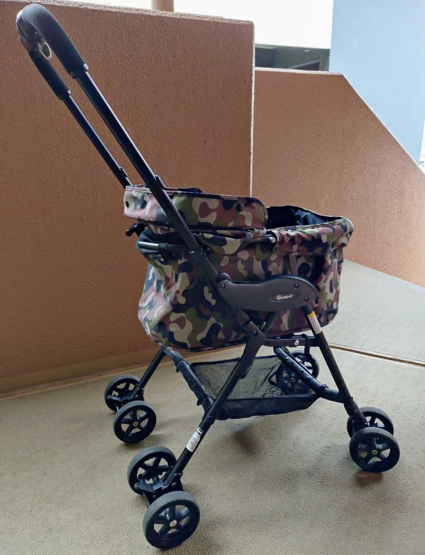 compet コムペット（ペットカート）　ミリミリライトプラス　グリーンカモ