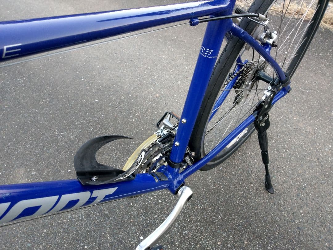 GIANT　 ジャイアント　ESCAPE 　クロスバイク　エスケープ　R 3