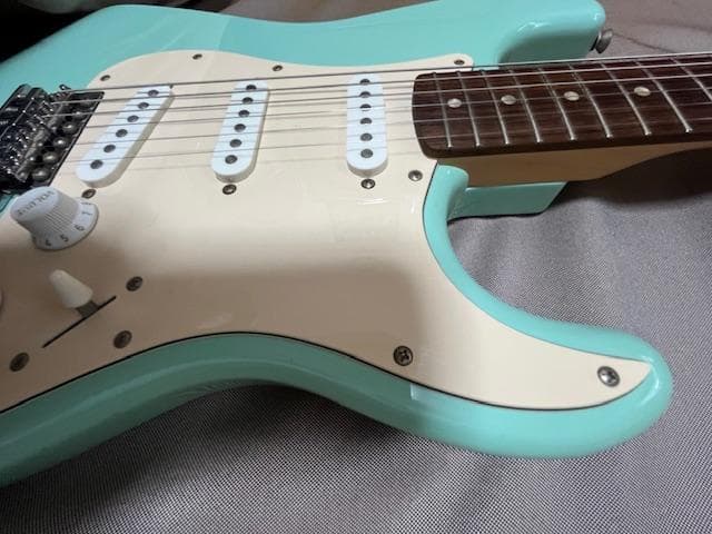 Squier Affinity Stratcaster　美品　サーフグリーン