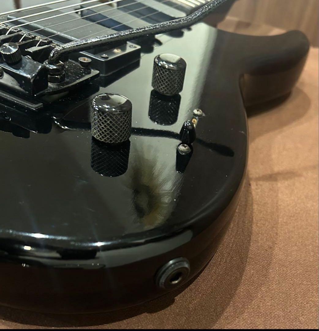 エレキギター　フロイドローズタイプ　黒