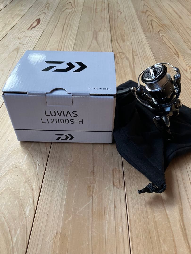 24ルビアスDAIWA LUVIAS LT2000S-H スピニングリール
