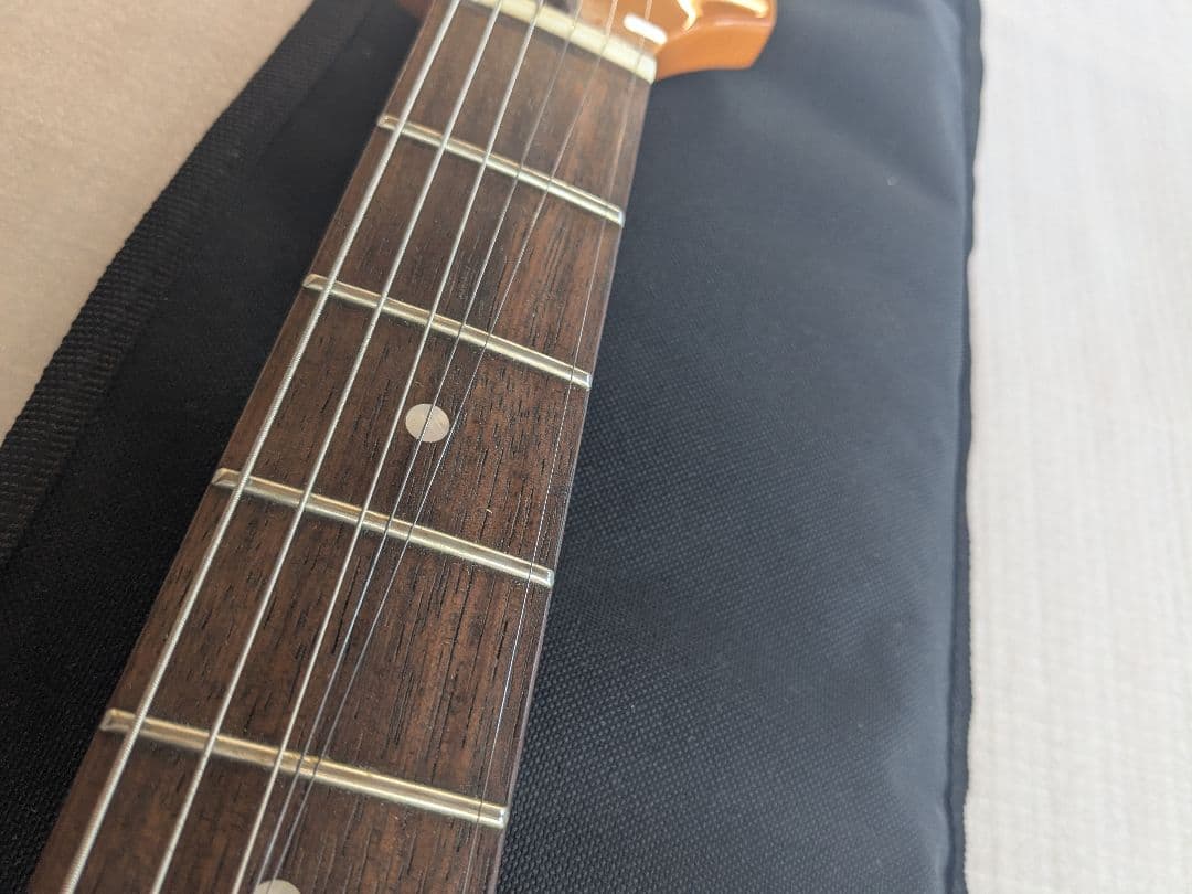 Squier エレキギターClassicvibe60s byFender