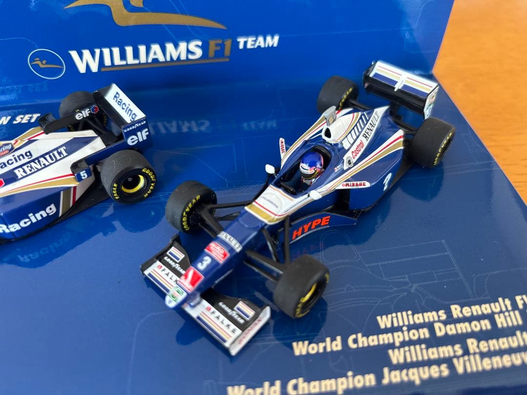 ミニチャンプス ウィリアムズ FW18 FW19 チャンピオン 2台セット