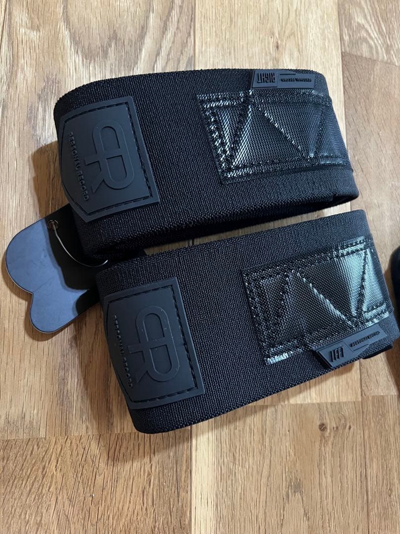 パーソナルレコード　PR　エルボーラップ　オールブラック色　トレーニング　筋トレ