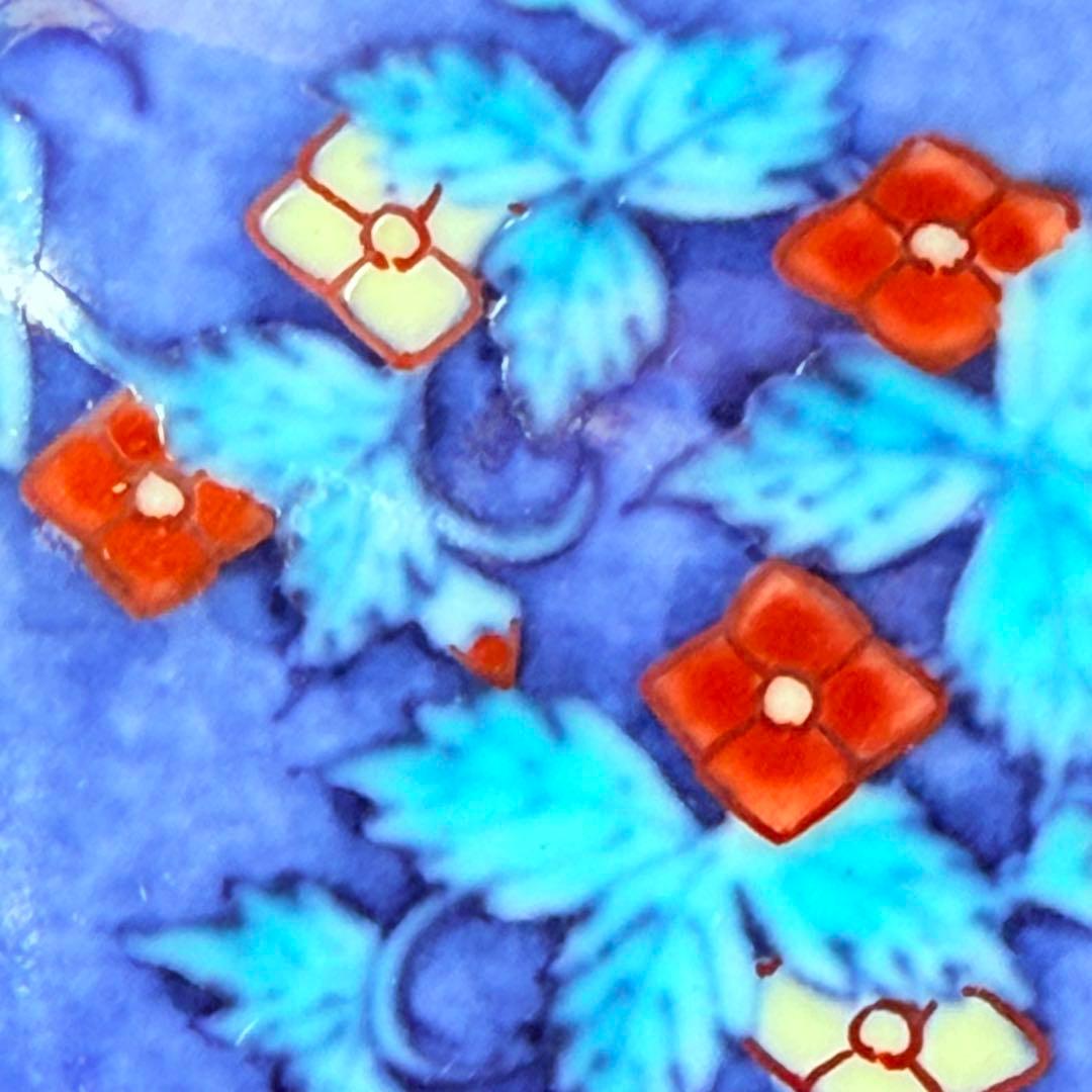 国重要無形文化財　十三代今泉今右衛門　錦　吹墨花草文様八角皿　銘々皿　共箱