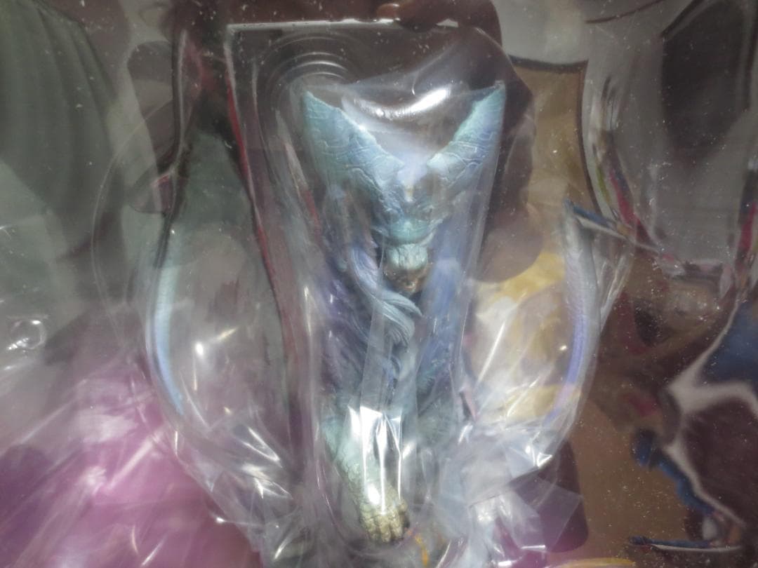 クリエイターズモデル ナナ・テスカトリ フィギュア Monster Hunter