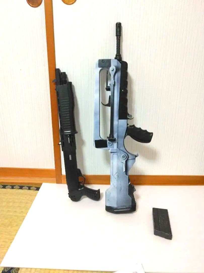 東京マルイfamasf1 電動ガンとクラウンスパス12セット