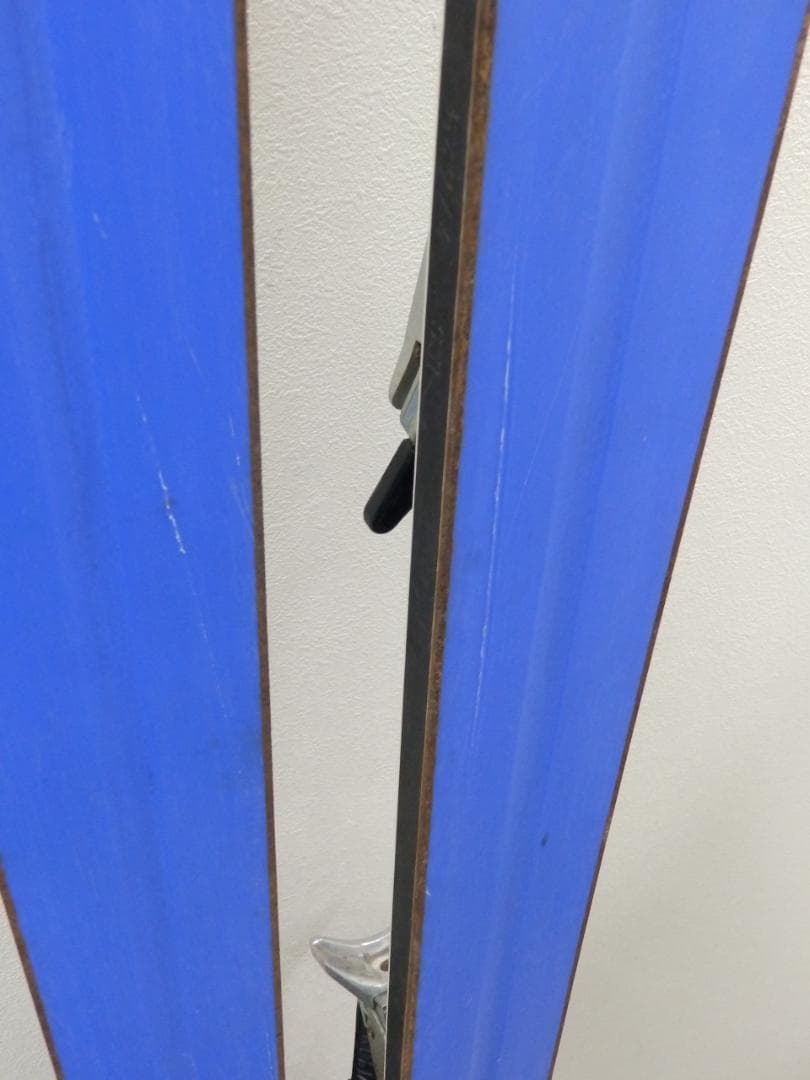 ROSSIGNOL STRATO 102 スキー板・ストック コンパーデル付き