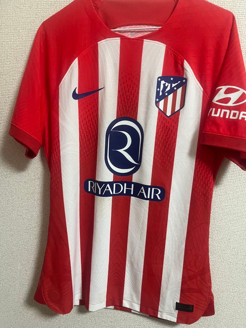 アトレティコ・マドリード SAÚL サイン入り実使用ユニフォーム
