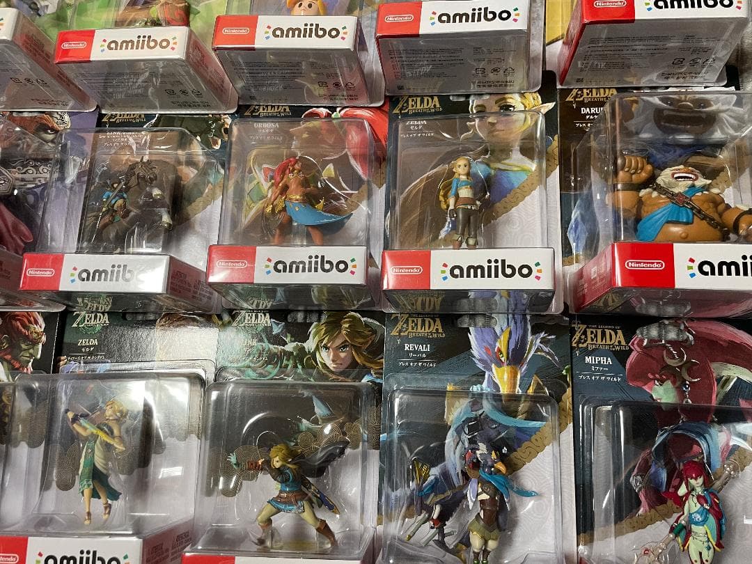 新品未開封アミーボ amiibo ゼルダの伝説 リンク ２４体セット