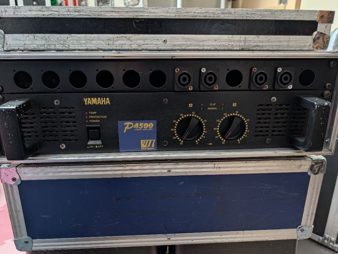 YAMAHA P4500 パワーアンプ