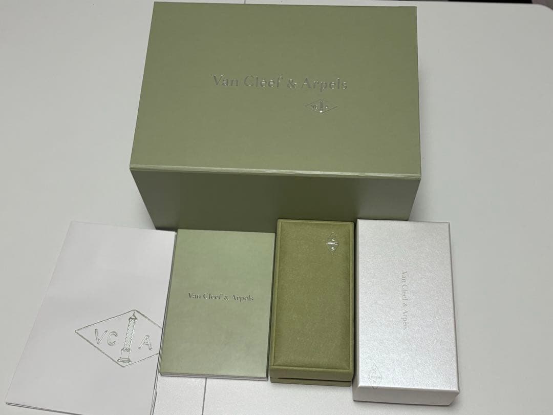 ヴィンテージ アルハンブラ ブレスレット 5モチーフ ケース