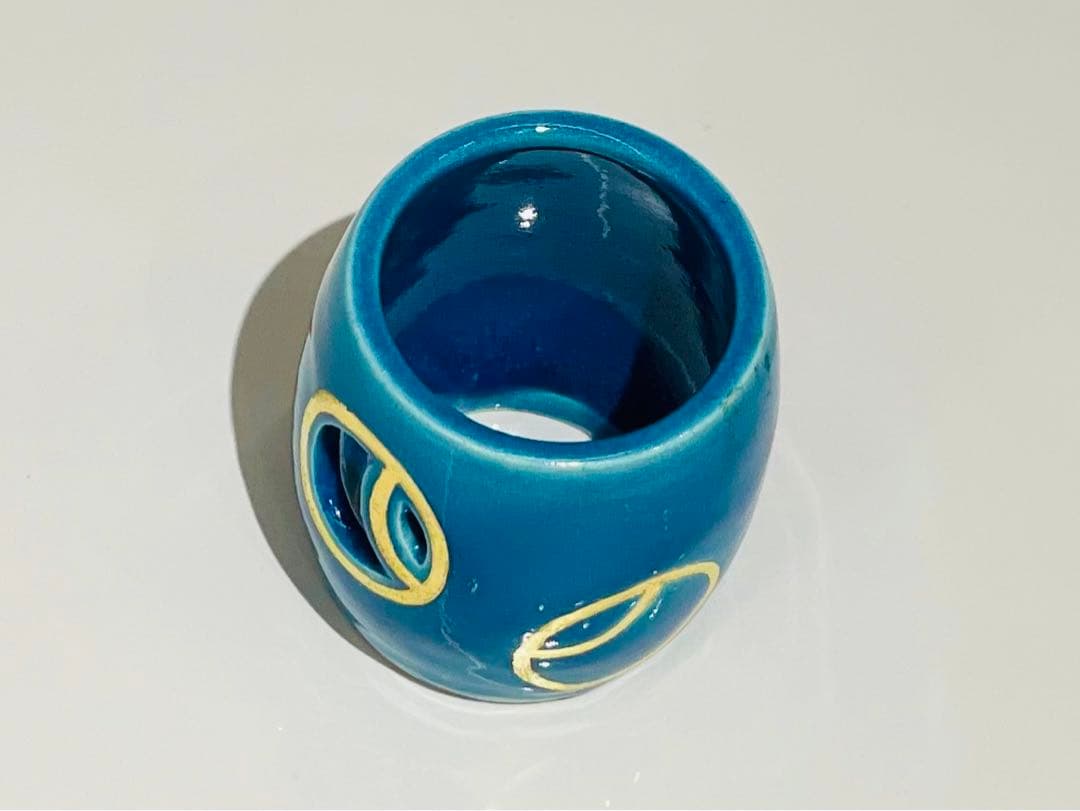 【茶道具】瑞山作　トルコ ツボツボ透かし蓋置