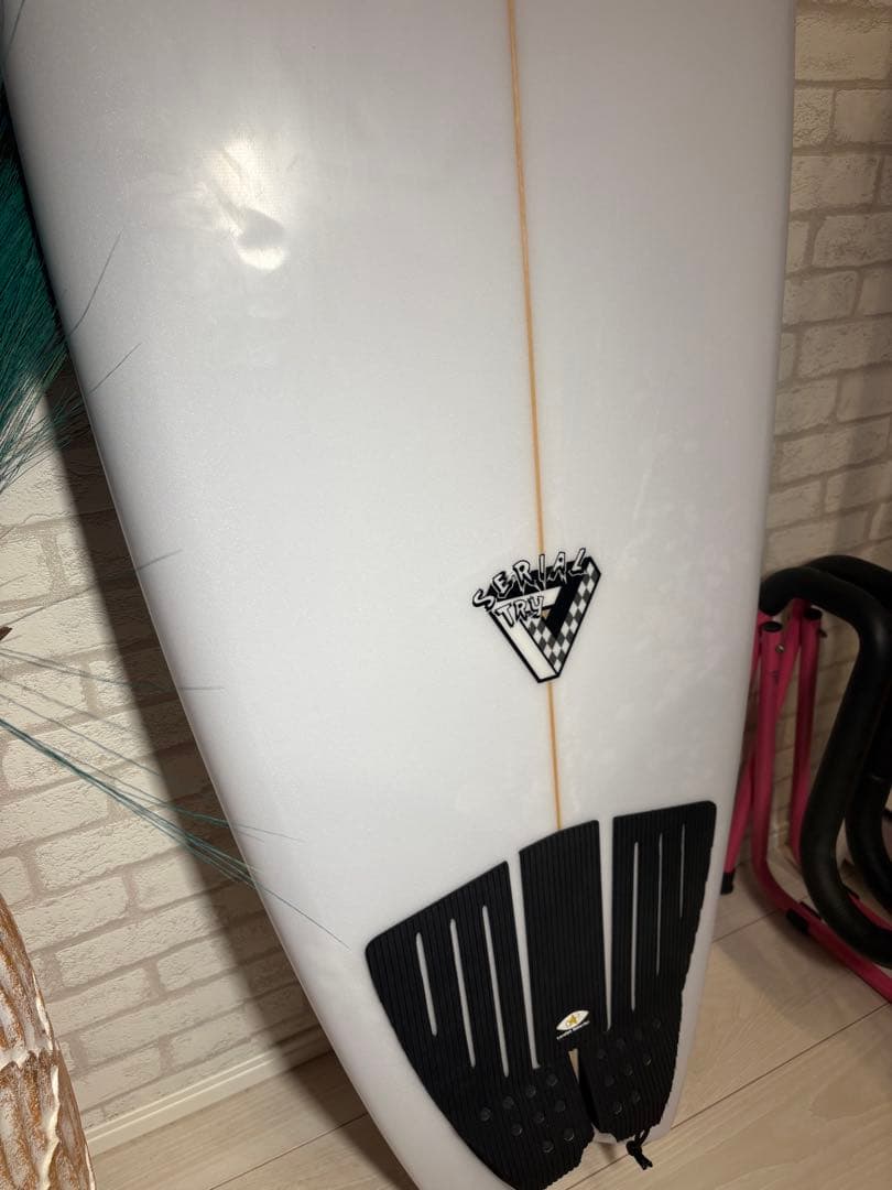 【スーパーブランド】シリアルトライ　フィン付き！