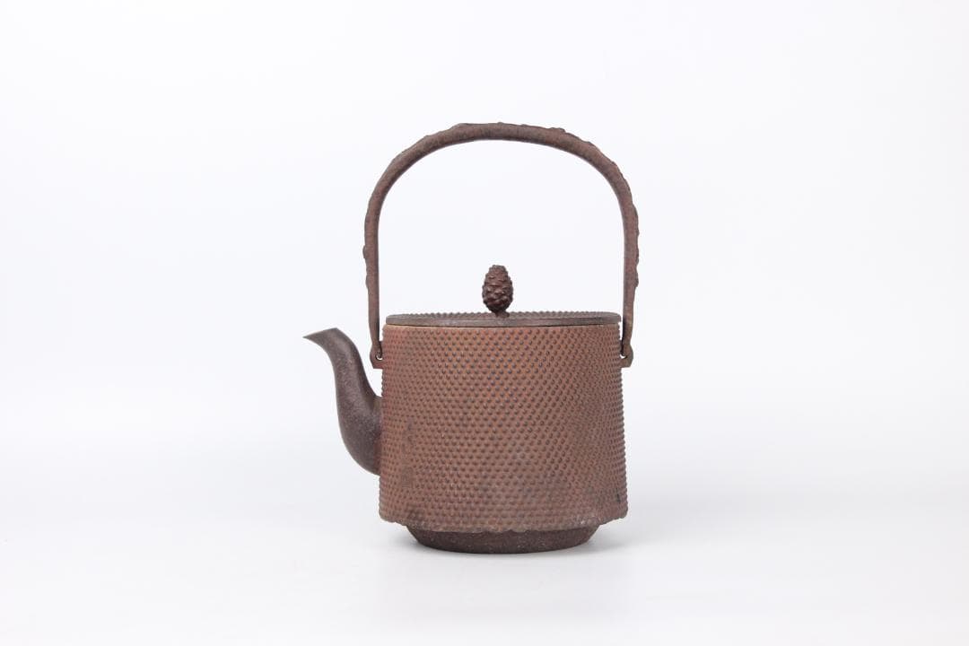 南部鉄瓶 光原社 北鳳造 身在銘　寸筒鉄瓶　約1300ml 霰 EM3-13