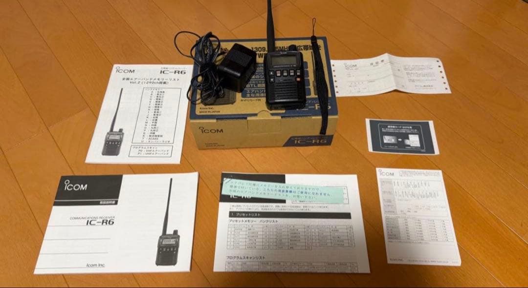 【専用出品】 Icom IC-R6 広帯域ハンディレシーバー