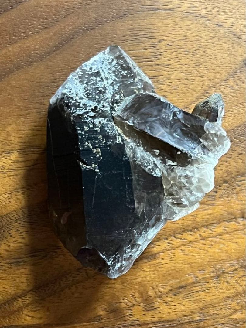 ヒマラヤ ネパール ガウリシャンカール産 スモーキークォーツ 原石　100g