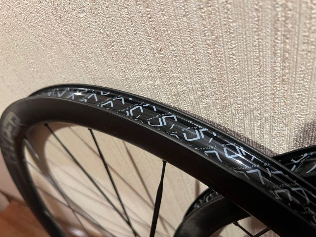 ルンハイパー　3.0 D33 ディスクホイールセット　2025年モデル