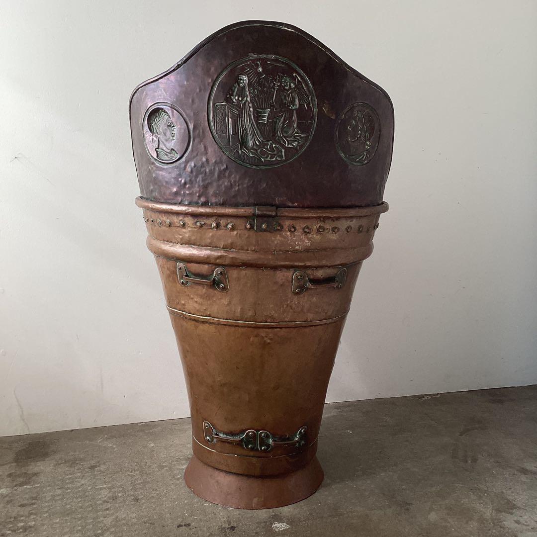 大きな銅製アンティークバケツ　傘立て　装飾レリーフ　Grape Hod フランス