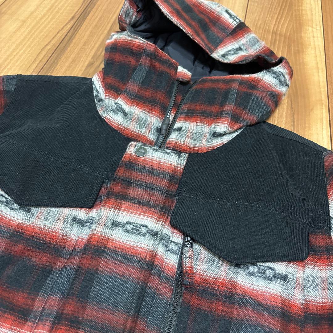 Burton スノーボードウェア　ジャケット　メンズ Sサイズ