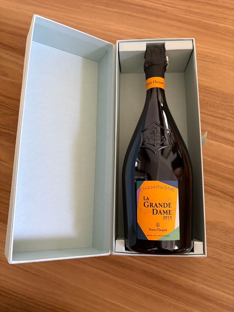 ヴーヴ・クリコ LA GRANDE DAME 2015