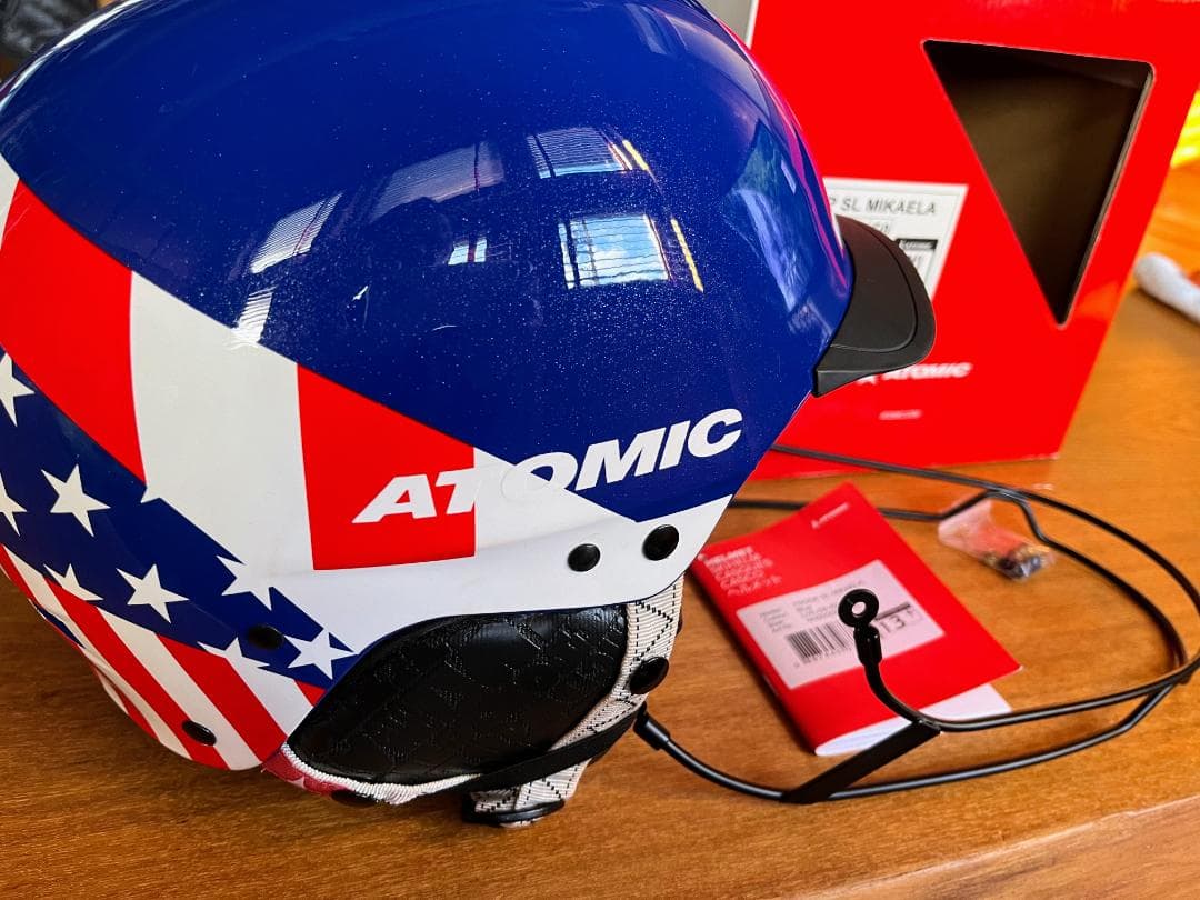 新品未使用 ATOMIC SL ヘルメット Mikaela Shiffrin