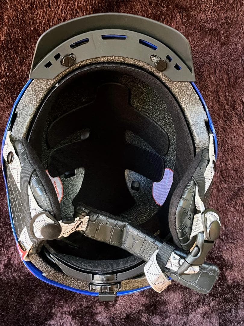 新品未使用 ATOMIC SL ヘルメット Mikaela Shiffrin