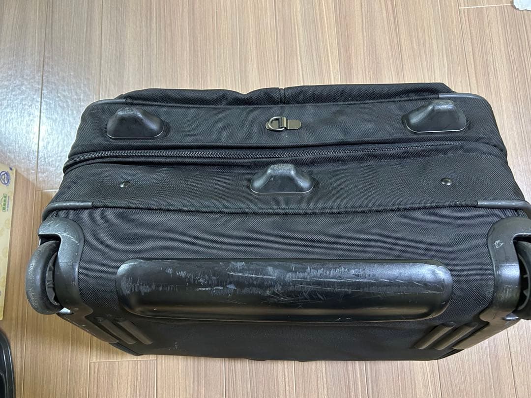 TUMIガーメントキャリー ブラック