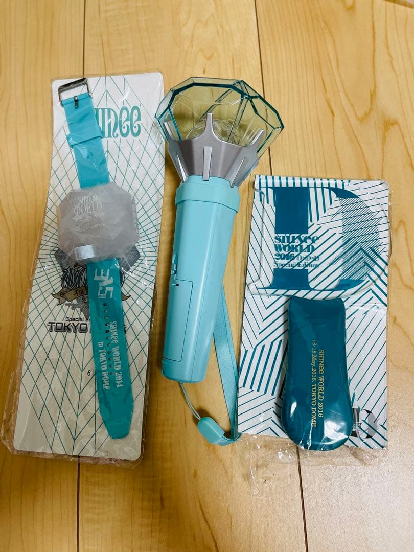SHINee World VI グッズセット
