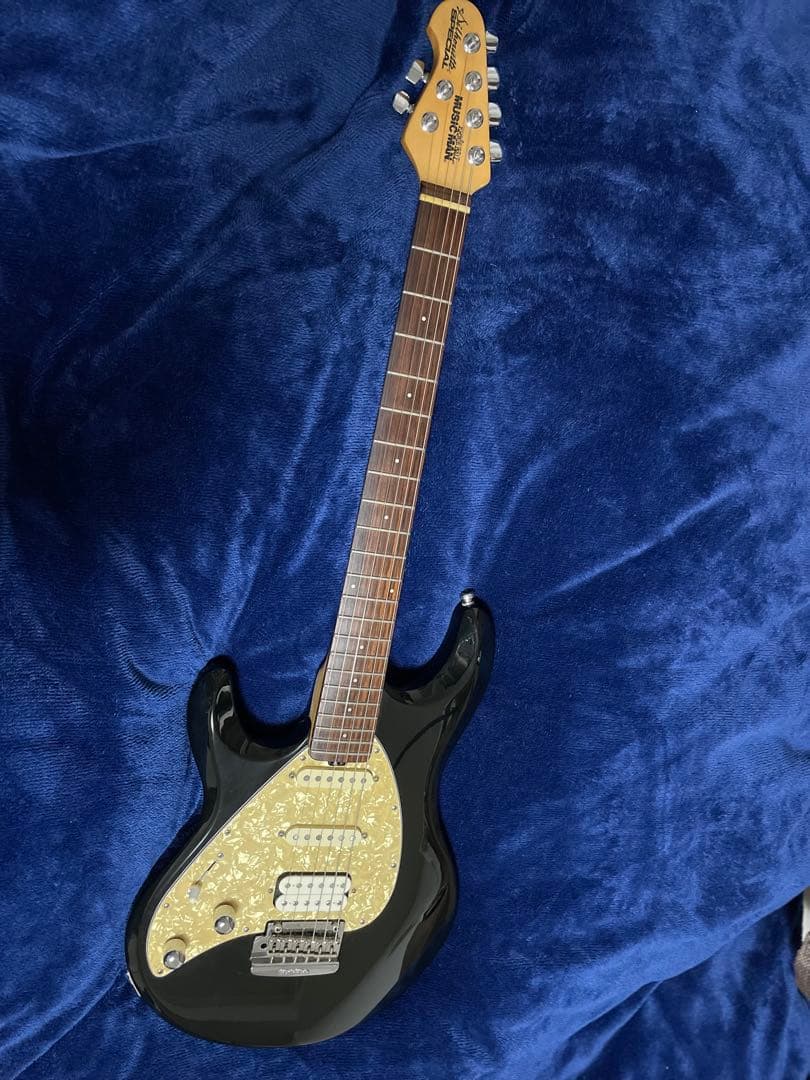 MusicMan Silhouette Special レフティ　左利き　ギター