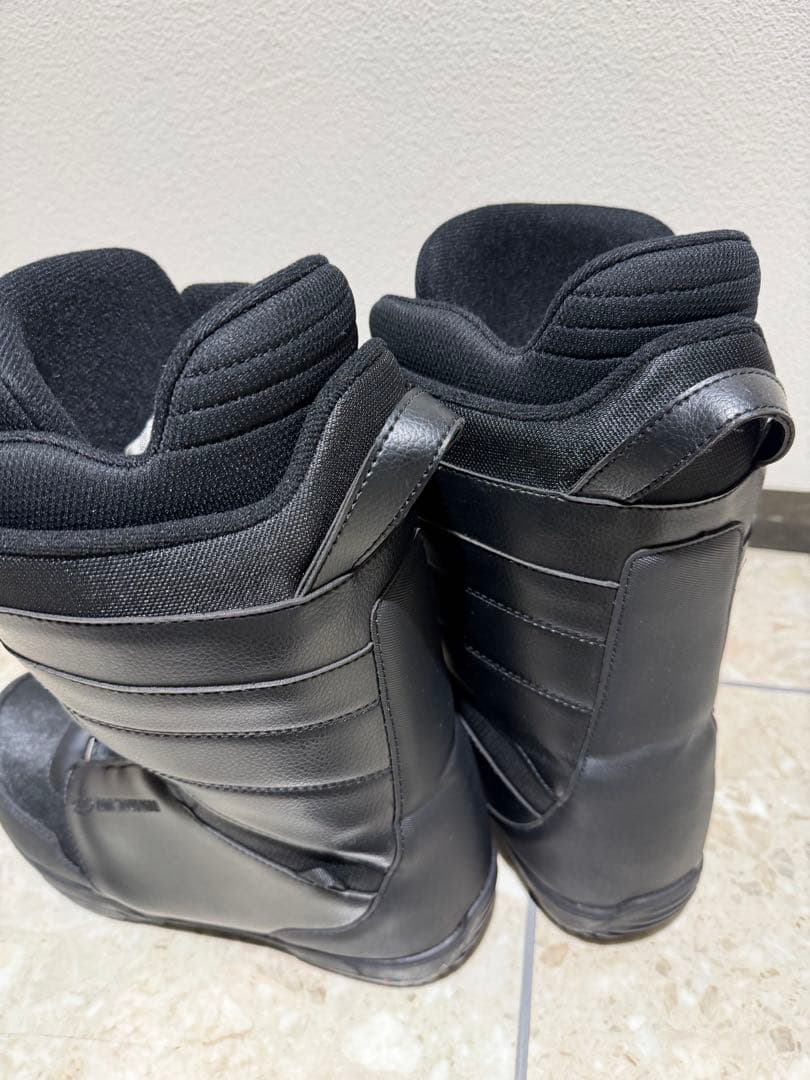 【ZUMA】BOA スノーボードブーツ 27.0cm 試着のみ