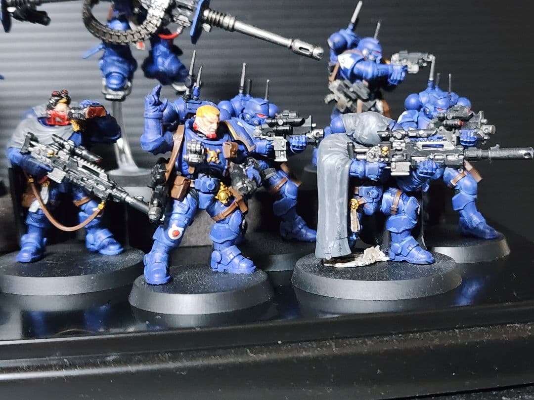 週刊ウォーハンマースペースマリーン全種塗装済み。バラ売り不可。